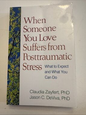 When Someone You Love Suffers from Posttraumatic Stress - Paperback